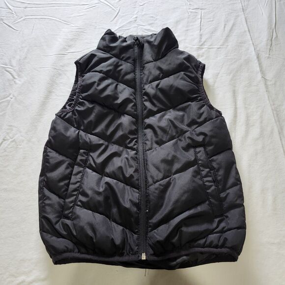 Xersion Kids Black Puffer Vest Zip Front Sleeveless Outerwear Size 6/7 - Picture 1 of 3